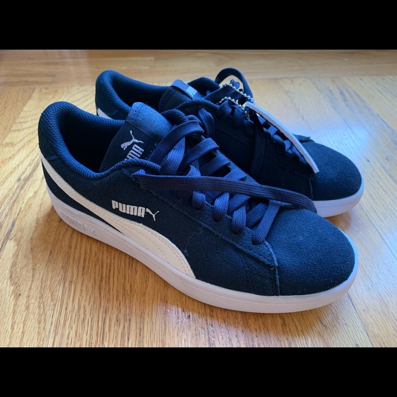 boys puma tennis shoes